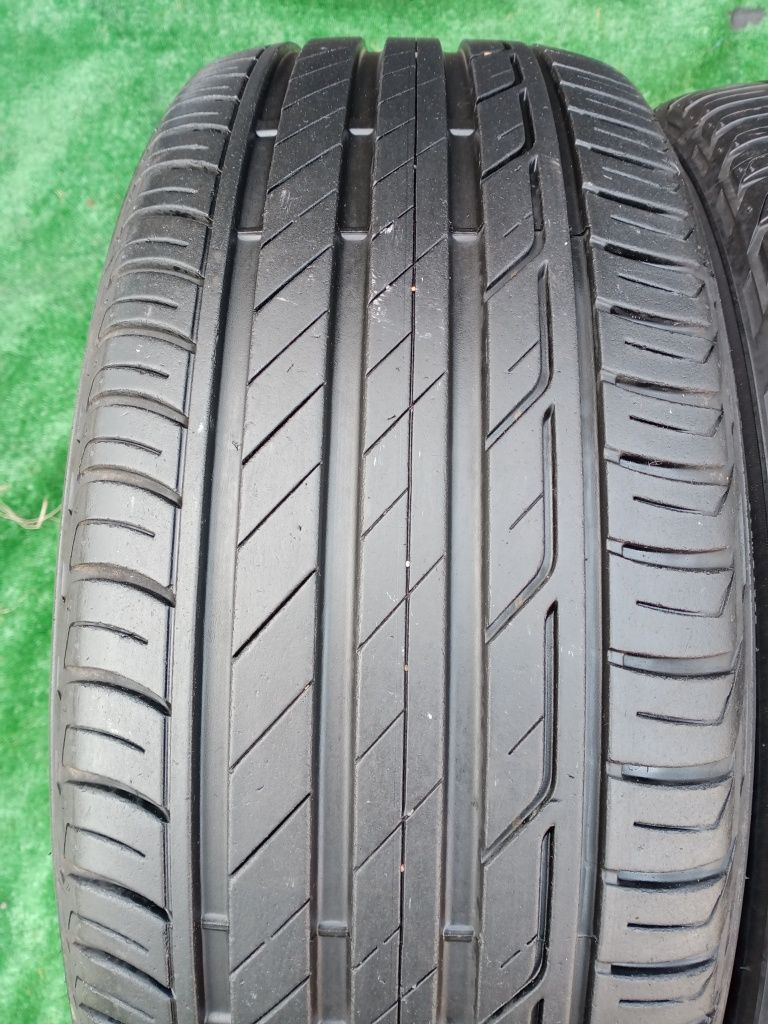 Opony Bridgestone Turanza T001 215/50r18 Demo 8mm