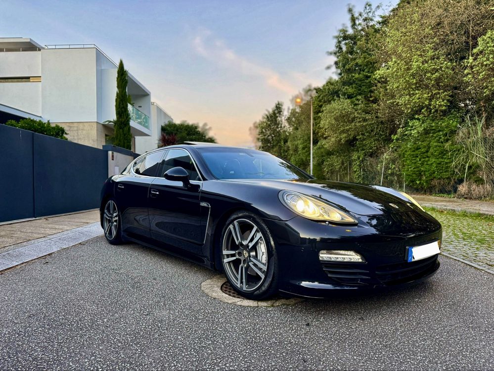 Porsche Panamera S Hybrid Platinium Edition – Desde 455€ Mês
