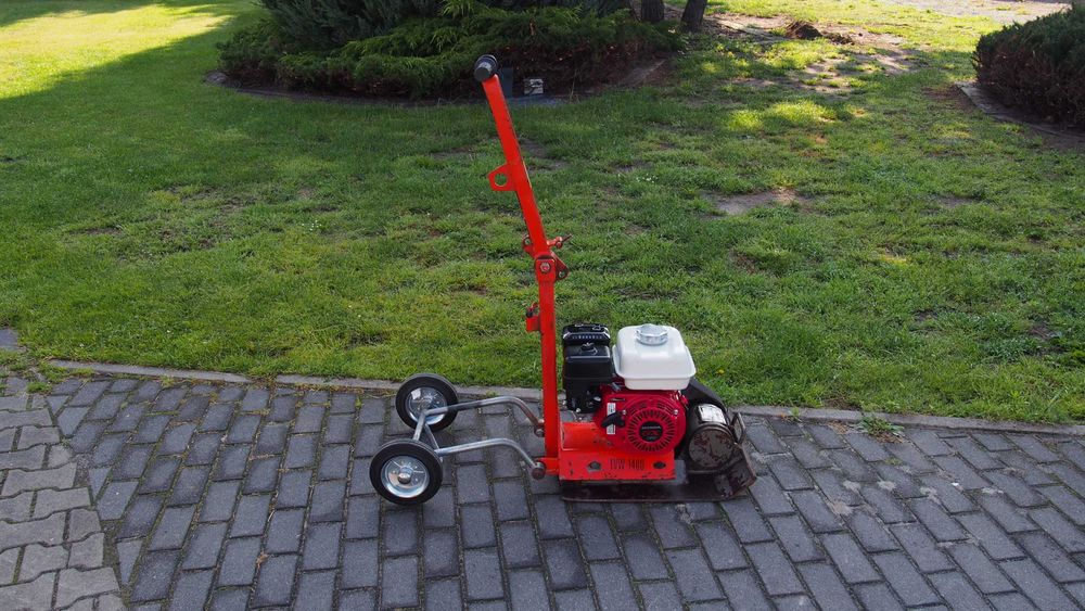 Nemaco LVW 1400 H 69 kg  Honda GX 160 Zageszczarka Ubijarka ubijak