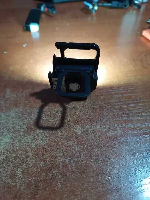 Mocna latarka LED brelok z magnesem,aluminiowa obudowa, ładowana USB-C