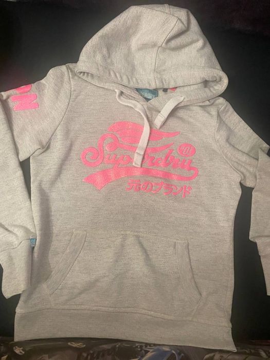 Кофта, худі на дівчину