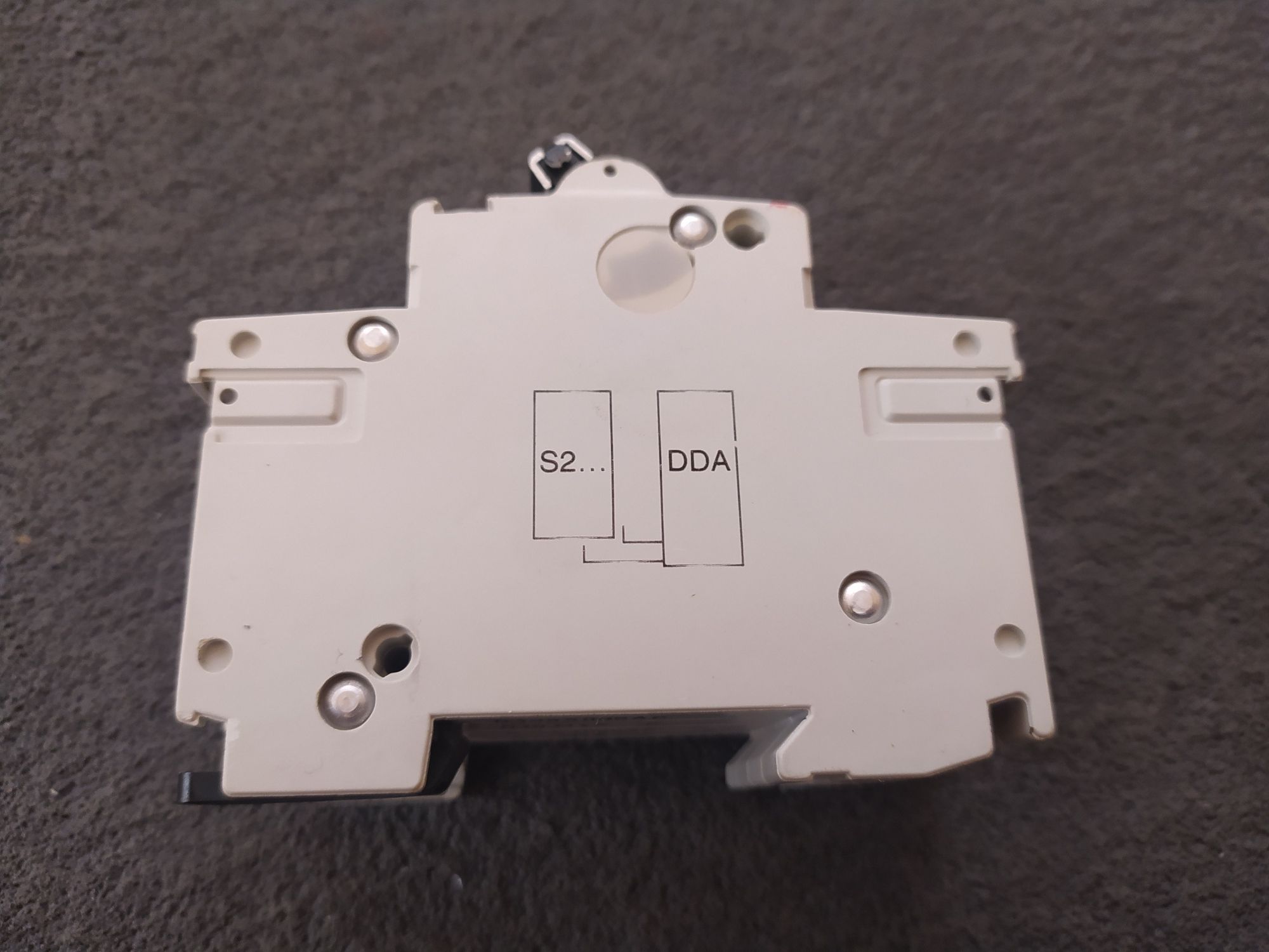 Автоматический выключатель ABB S252,  D10 ( 400V-10a )