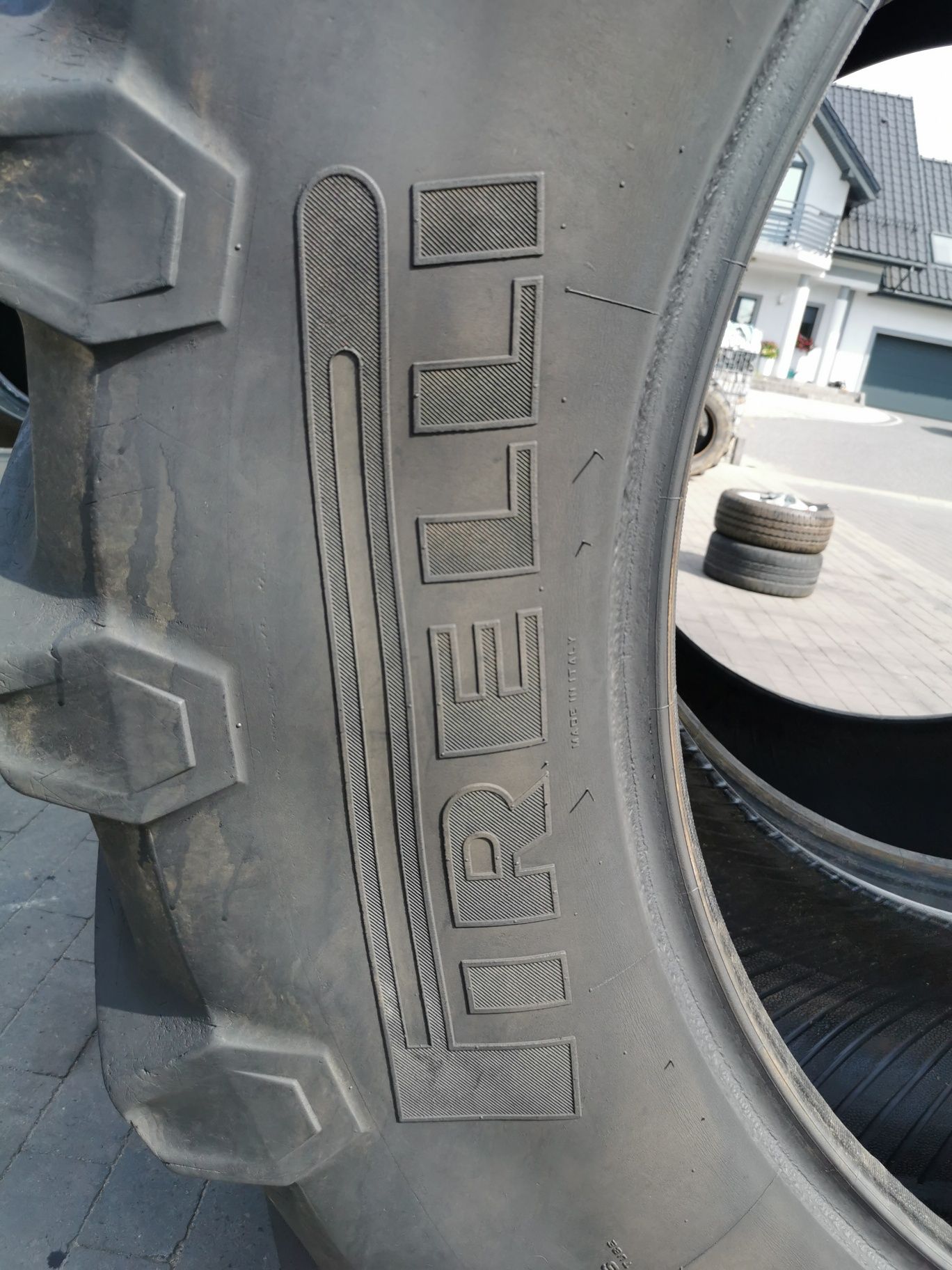 650/65R42 Pirelli TM 800 opony rolnicze