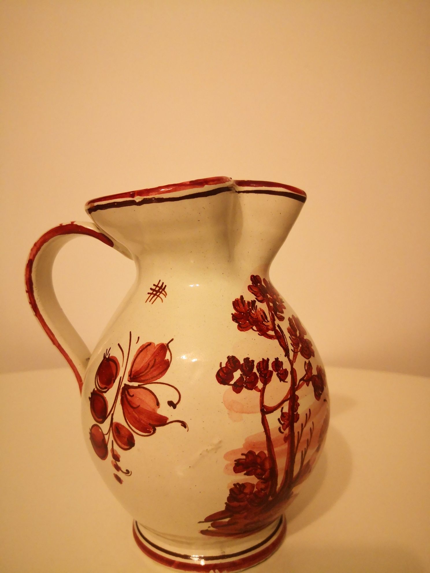 Dzbanek, stara włoska ręcznie wykonana ceramika Retro