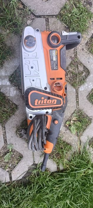 Szlifierka taśmowa 1200W Triton TA1200BS