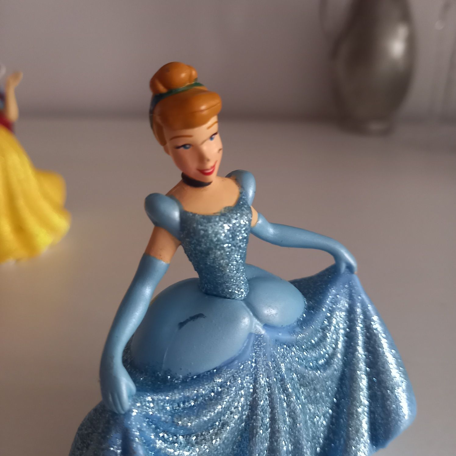 3 Figurka Disney Princess księżniczka Kopciuszek Aurora Bella Piękna