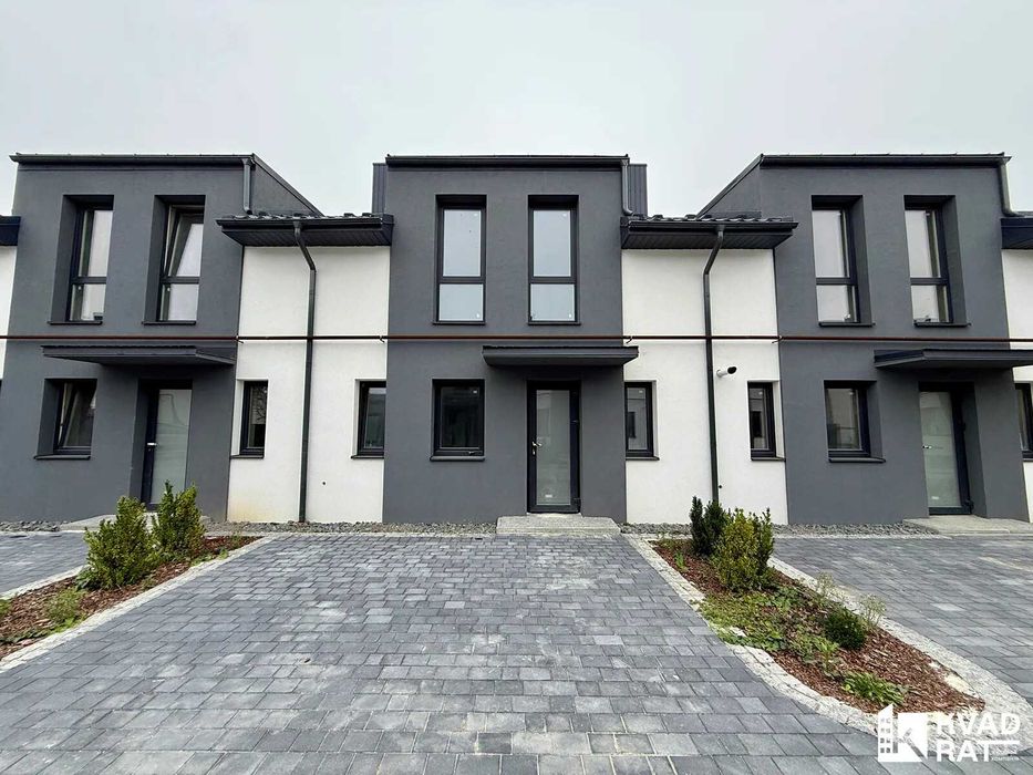 Зданий готовий до ремонту таунхаус!