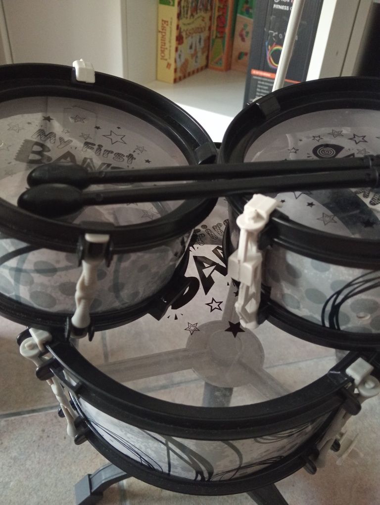 Bateria infantil