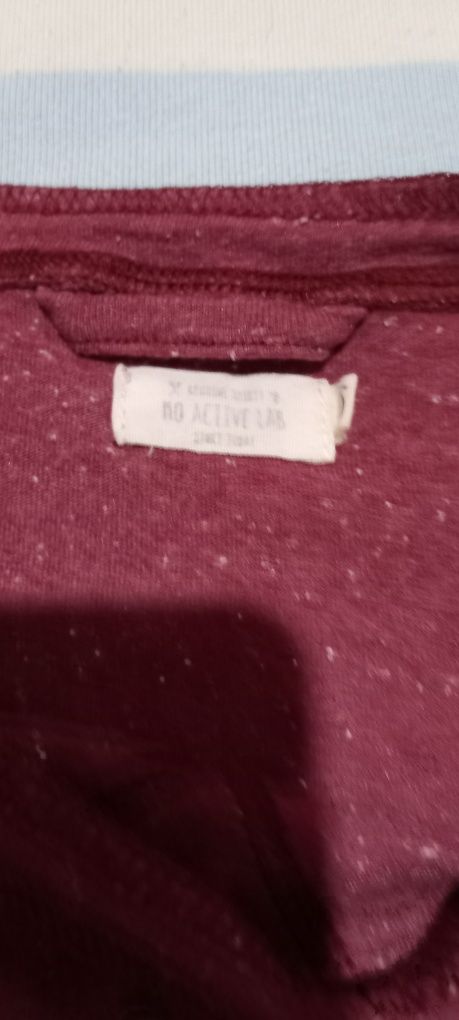 Camisola com luvas na frente