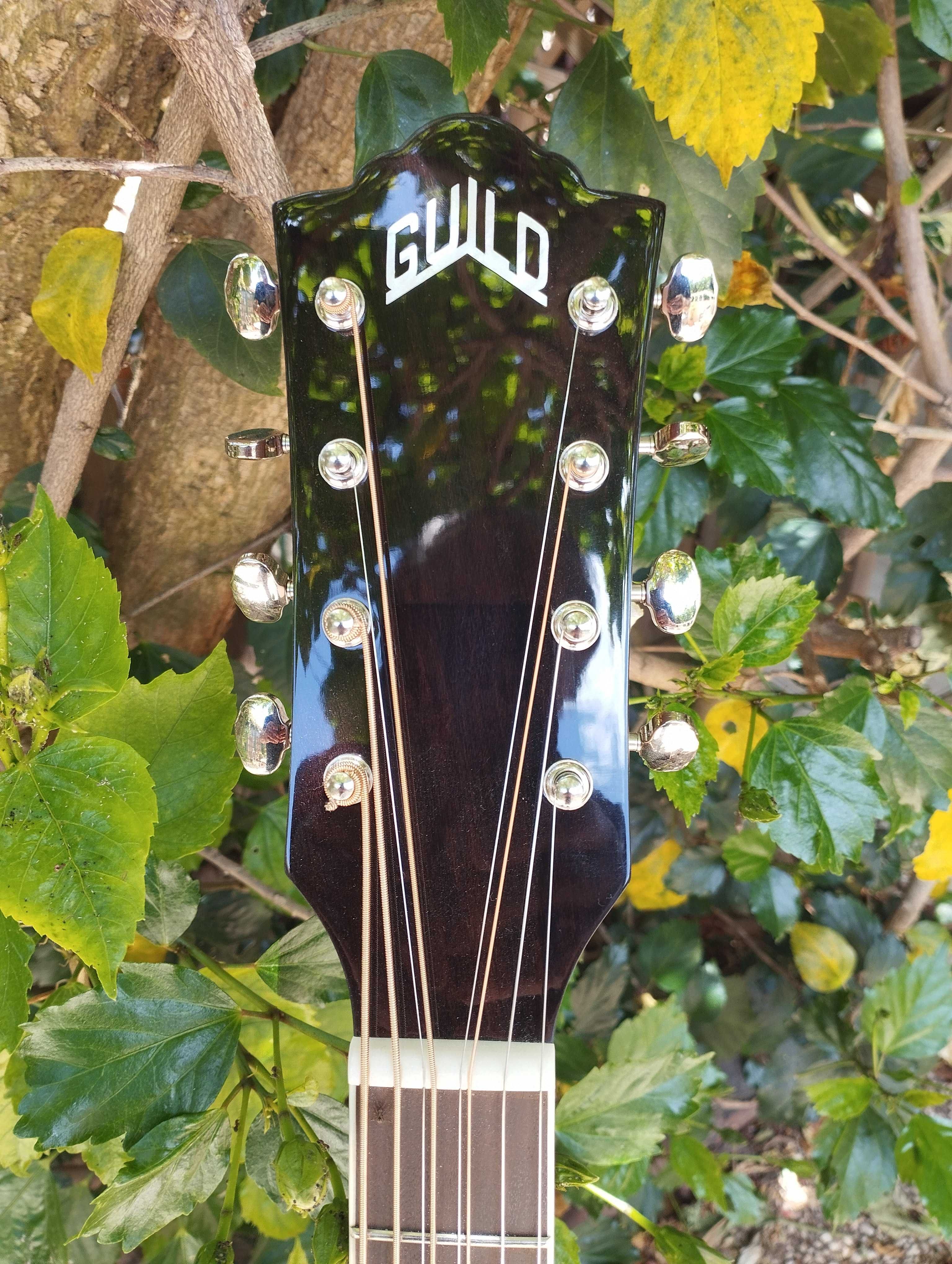 GUILD Baritone Acoustic Electric Guitar / Guitarra