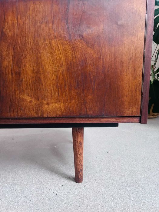 Komoda Vintage Mid-Century z okresu PRL po renowacji / Komoda RTV