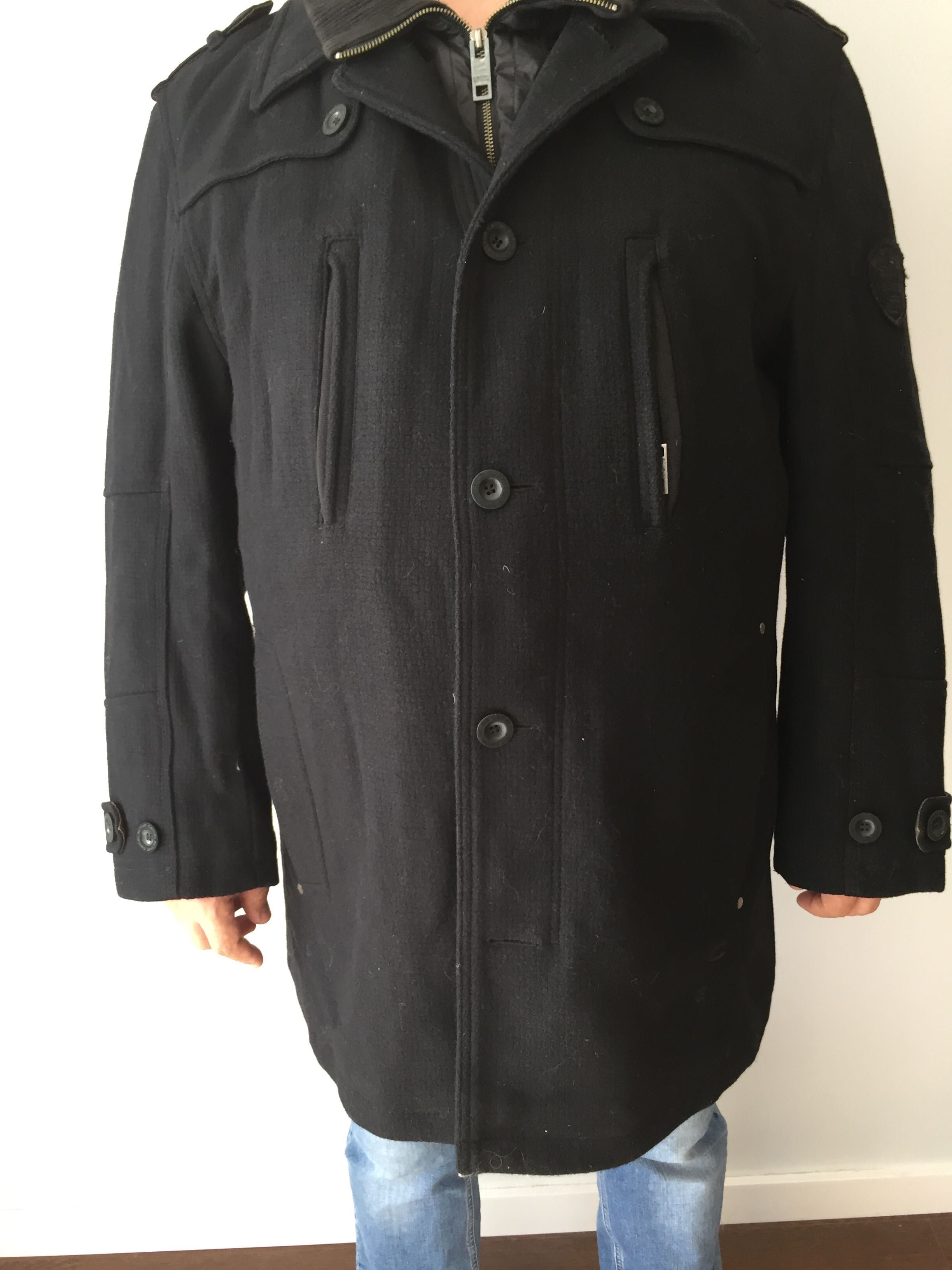 Vendo Casaco Masculino Camel Active - Preto, de Lã Grossa