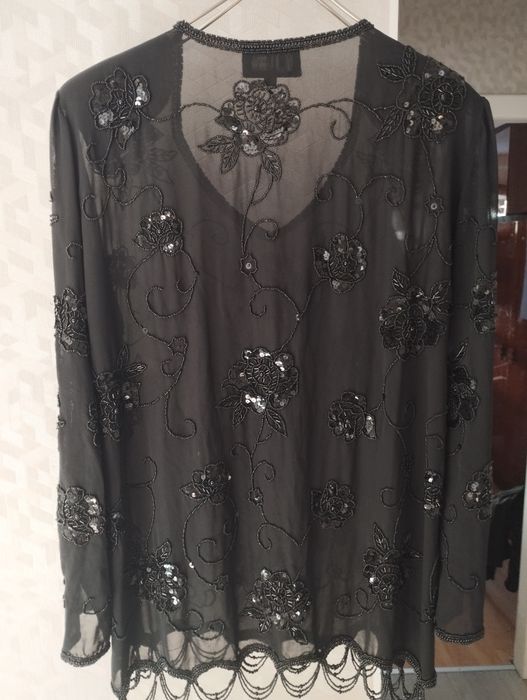 Блузка черная с бисером ручная работа