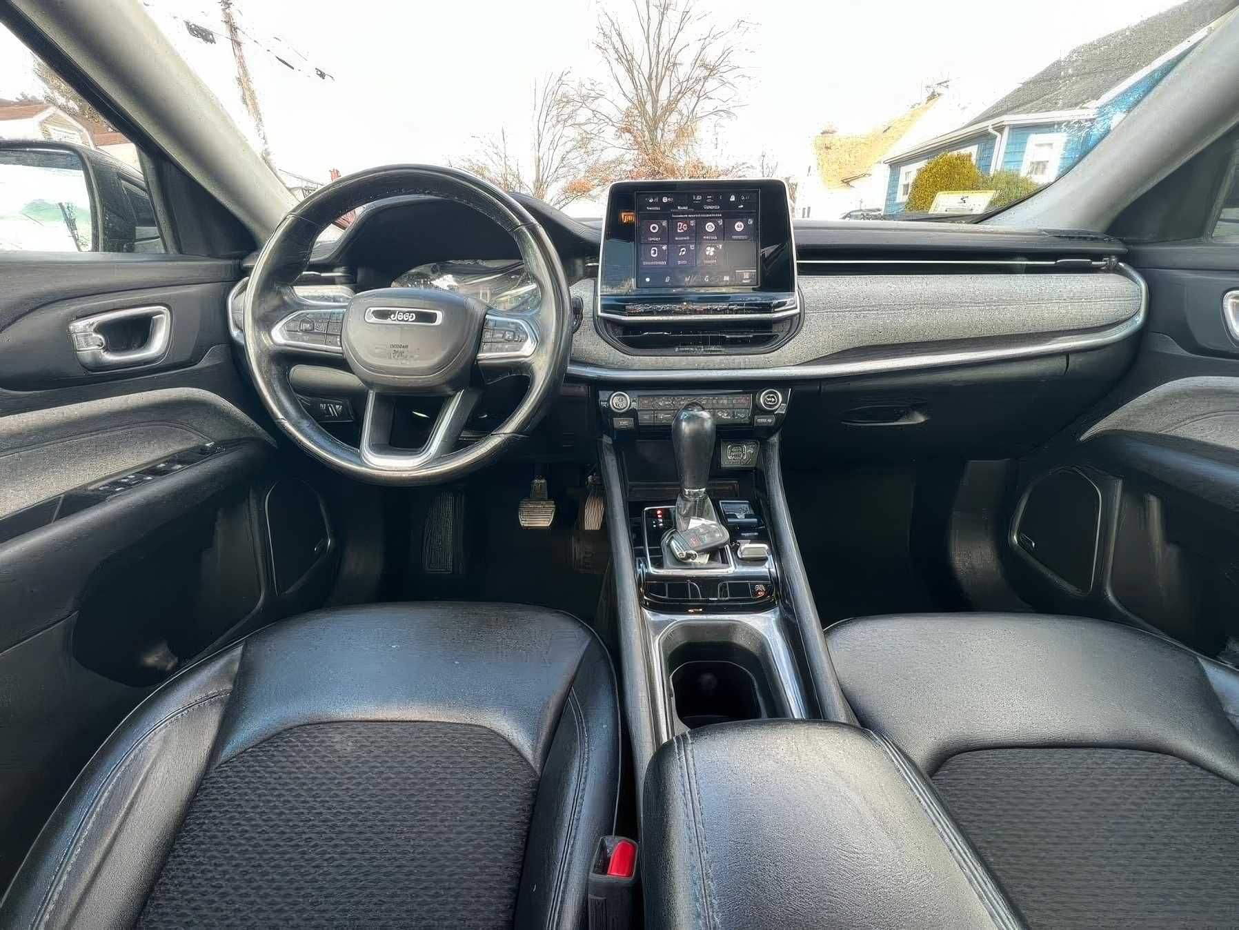 2022 Jeep Compass Latitude 4WD