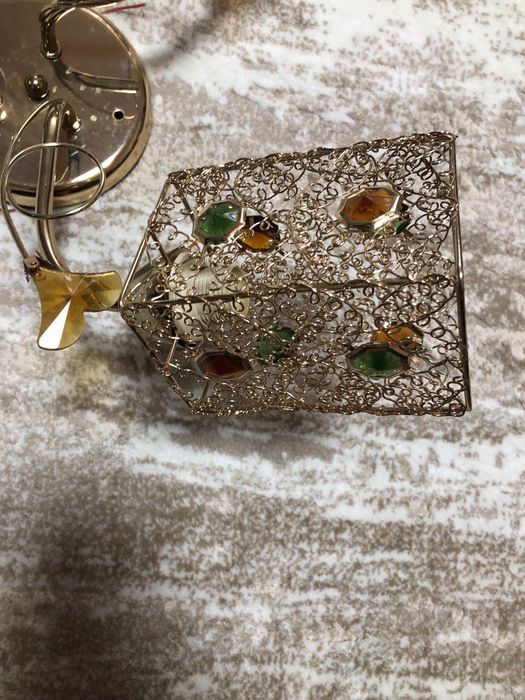 Люстра на 3 цоколі