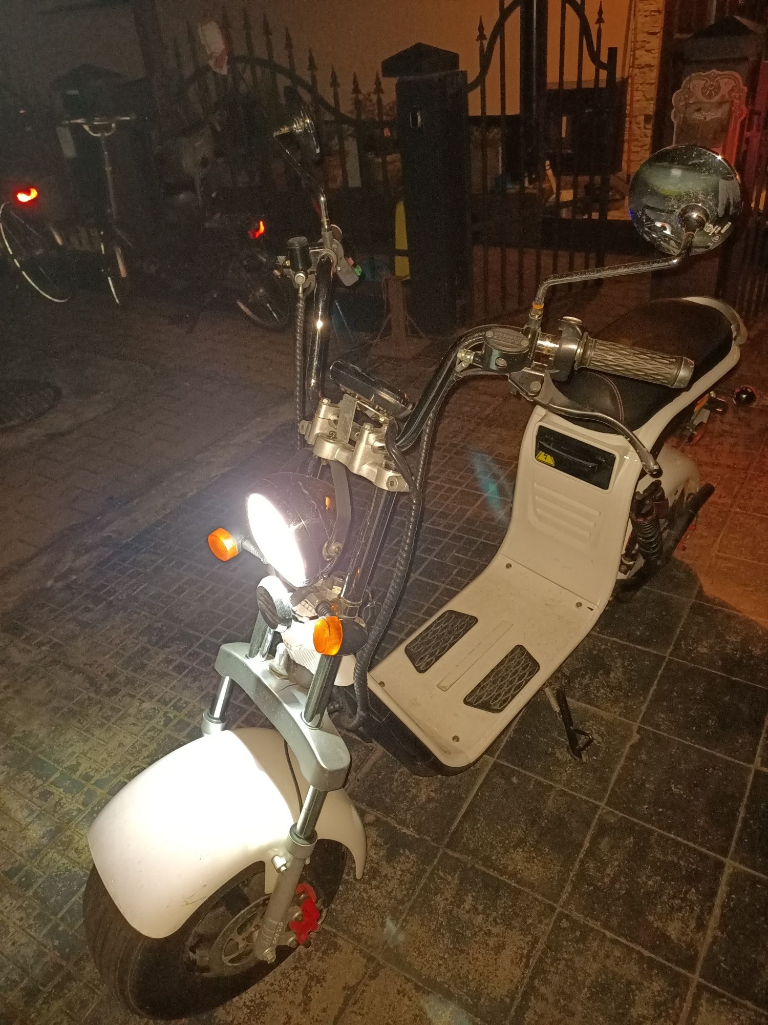 hulajnoga chopper (skuter) elektryczny