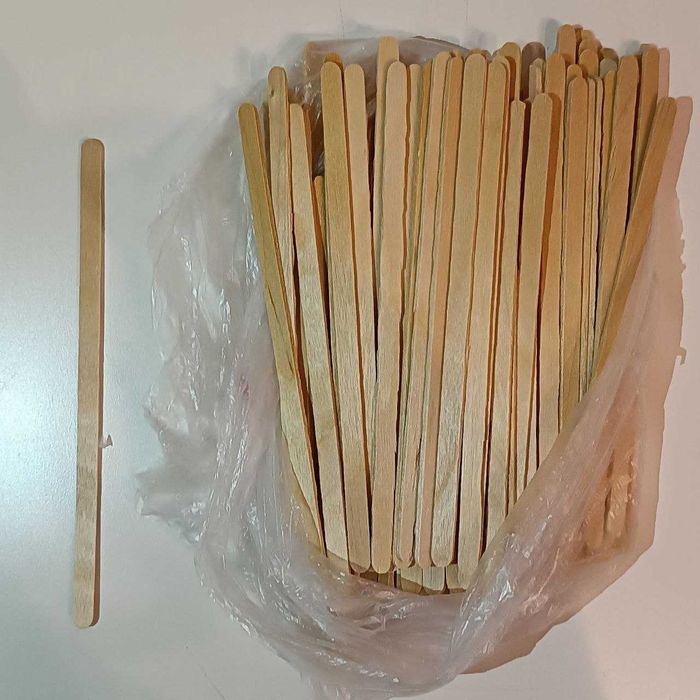 Garfos, colheres, facas de madeira