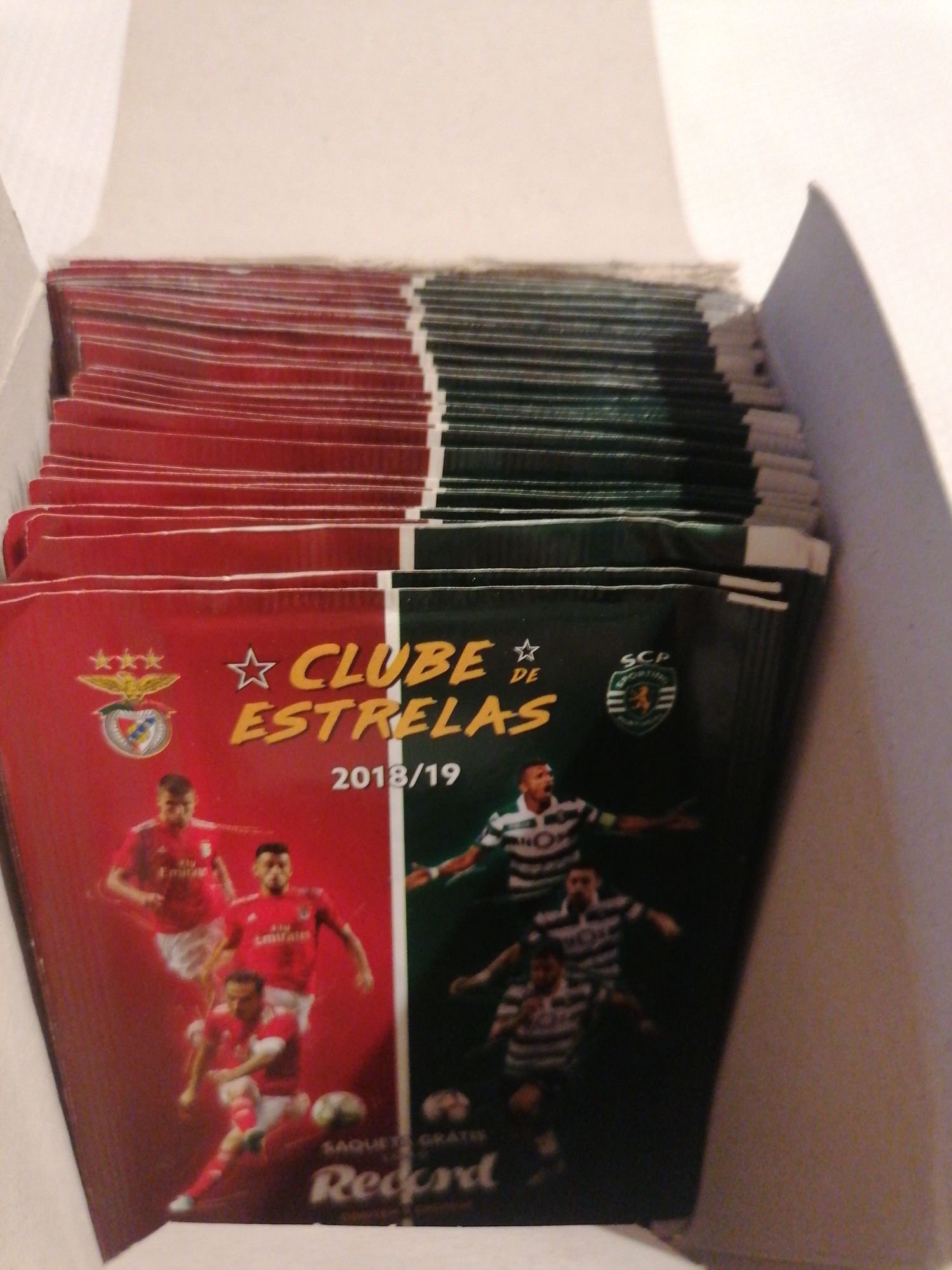41 saquetas cromos futebol Clube Estrelas