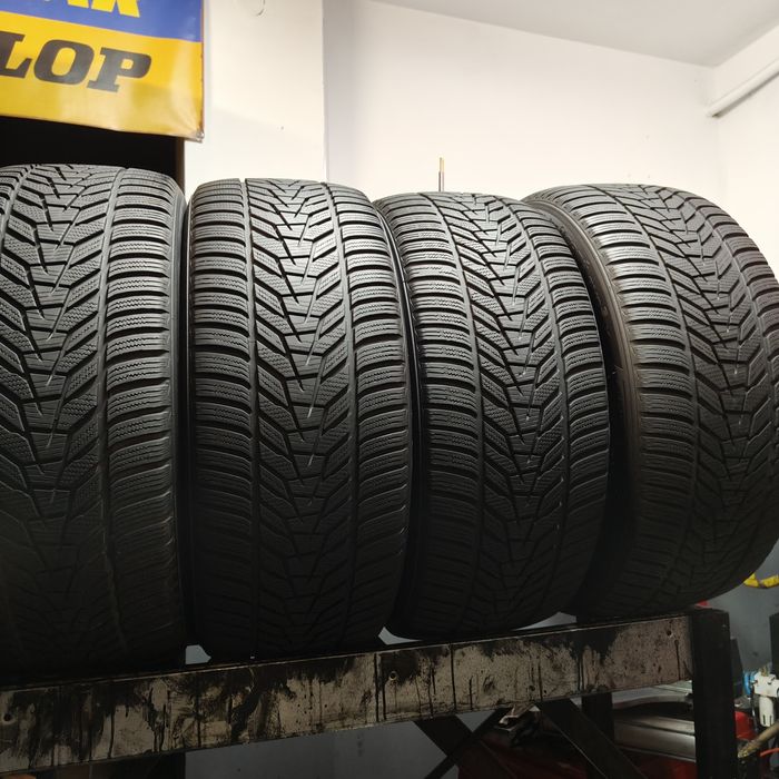 275/45/20 XL Sprzedam komplet opon zimowych Hankook