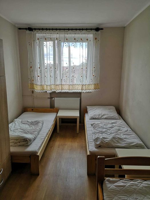 Кімнати в Новому Томишлі