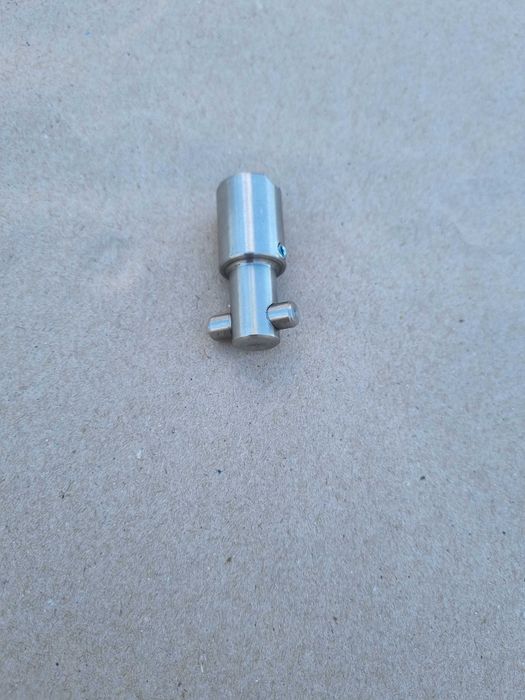 Rygiel zamka klamki Pieca konwkecyjno parowego UNOX FM.