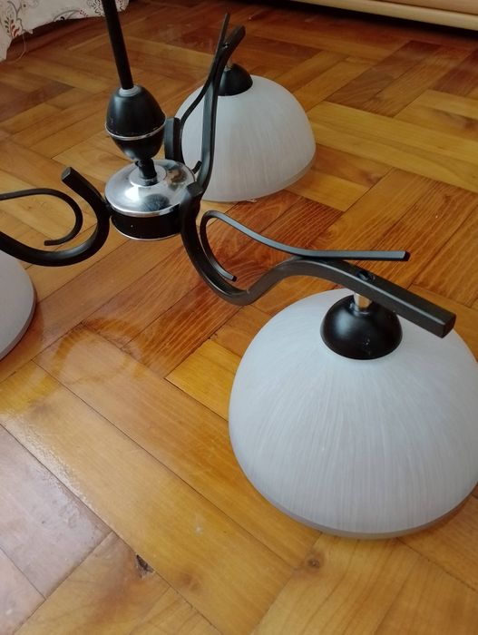 Żyrandol na 3 żarówki