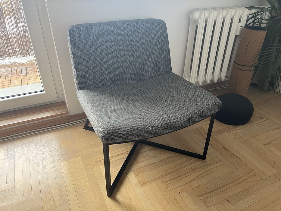 Fotele CustomForm Zero designerskie jak nowe komplet