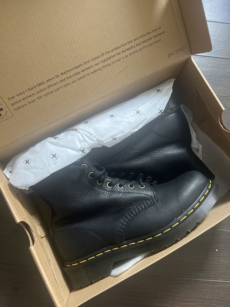 Dr. Martens Buty