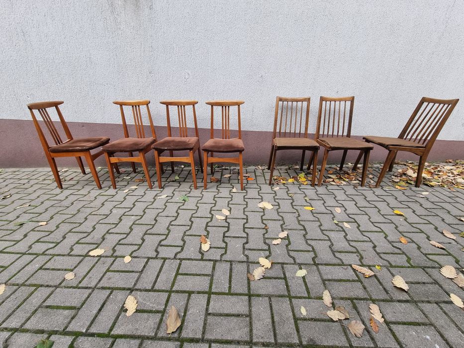 Krzesła HAŁAS, Zieliński pod renowację.  Krzesło PRL.