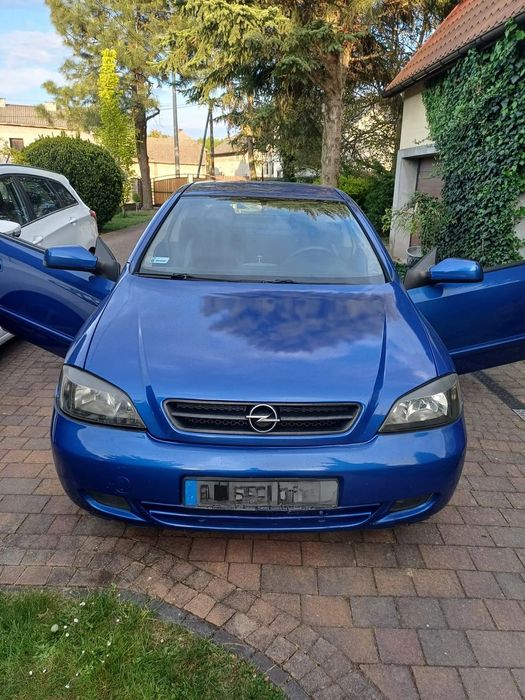 Opel Astra Opel Astra Bertone 1.8, r.2003