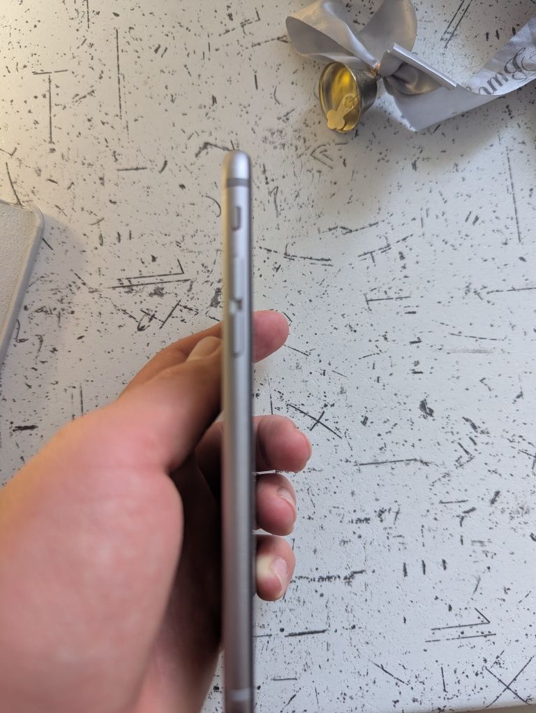iPhone 6s 32 Гб 100% акум