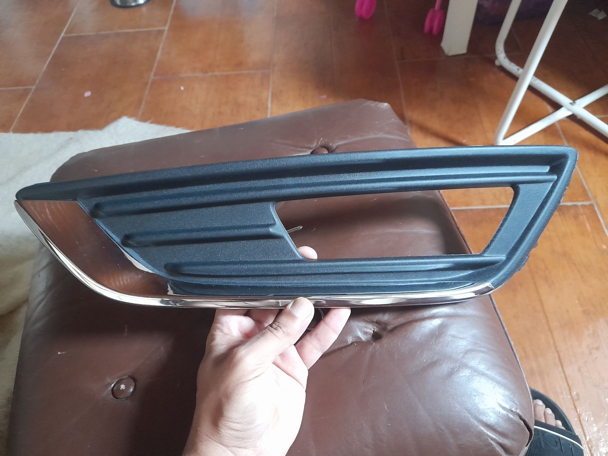 Grelha de ventilação farol de neblina Ford Focus mk3