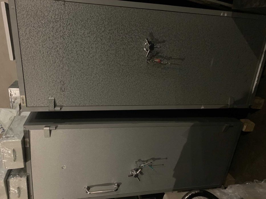 Сейф депозитний Банкспецзахист з чарунками