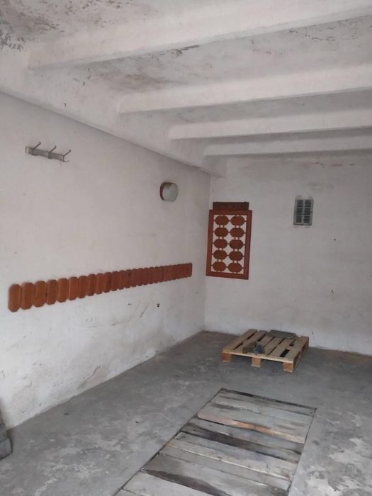 Продам гараж в АГК -12 по вул. Буйка