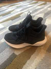 Adidasy alphabounce