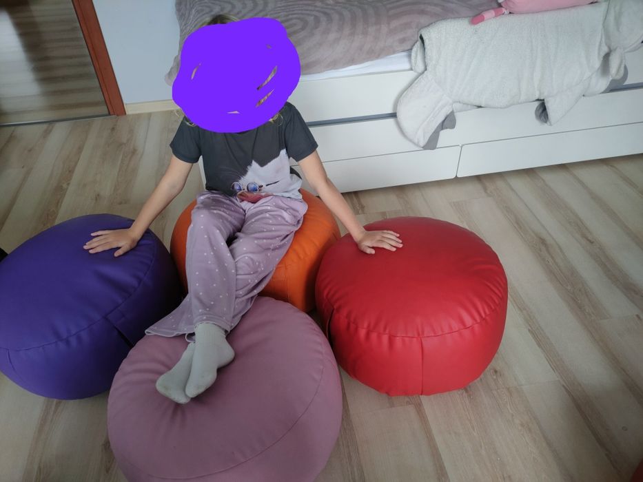 Pufy siedziska worki kolorowe pufa róż czerwona fiolet pomarańcz