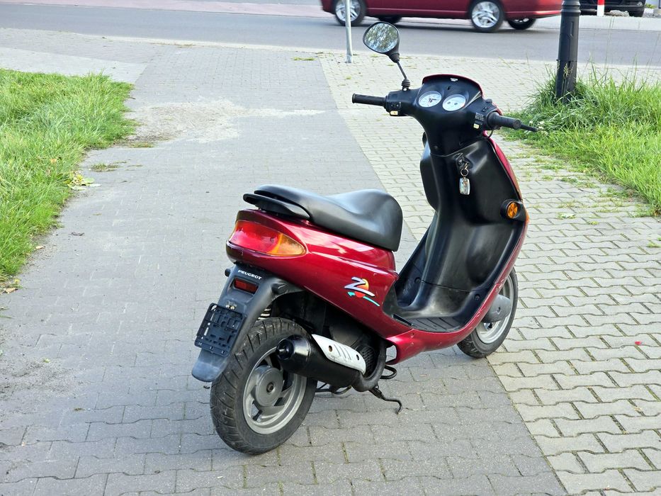 Skuter Peugeot Zenith w bardzo dobrym stanie.