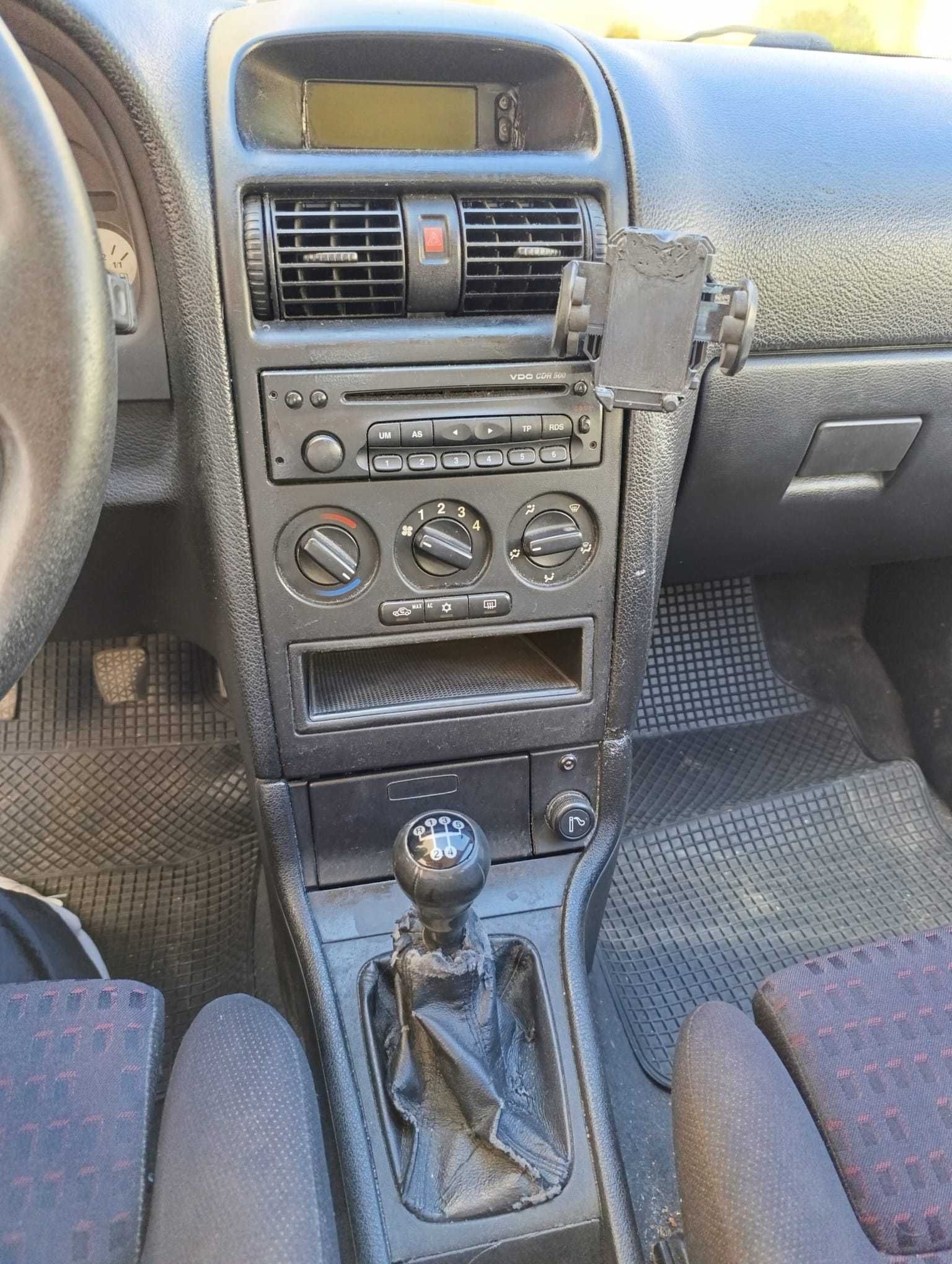 Opel Astra Sport 2001