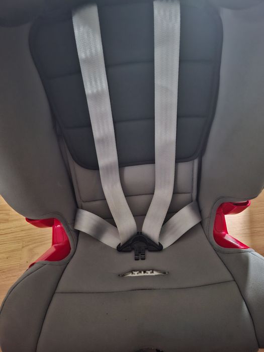 Fotelik Samochodowy Advansafix 2  / 9-36kg