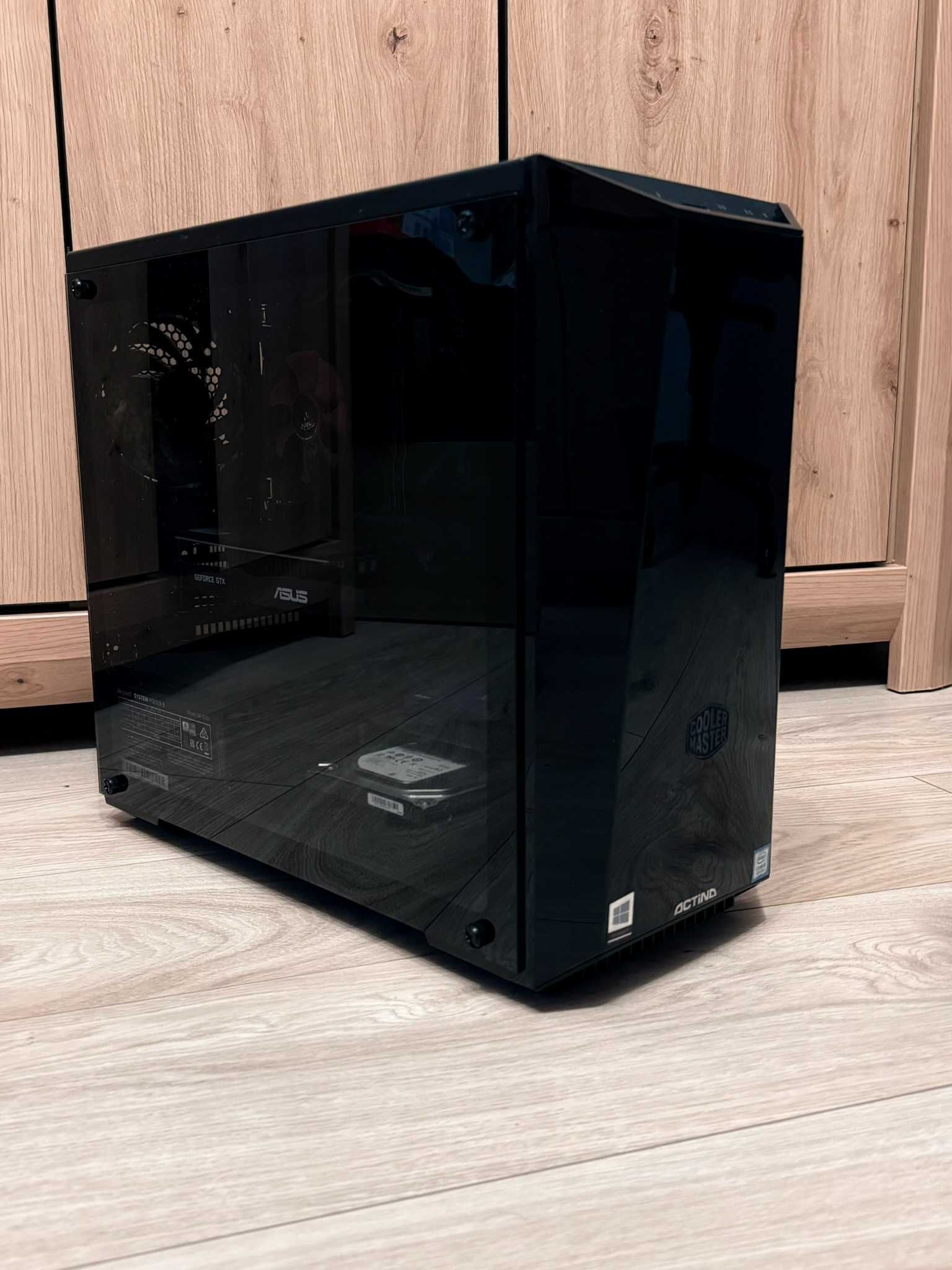 Komputer stacjonarny Actina Powered by ASUS