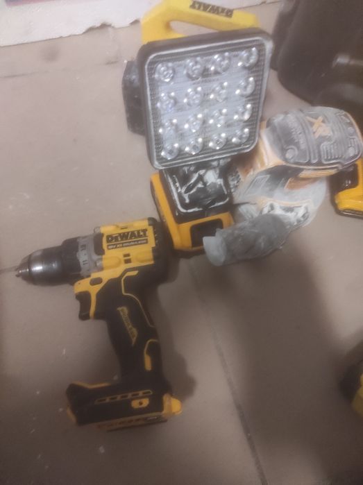 Zestaw narzędzi DeWalt całość