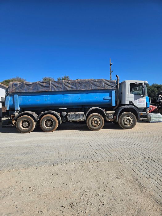 Scania 8x4 basculante