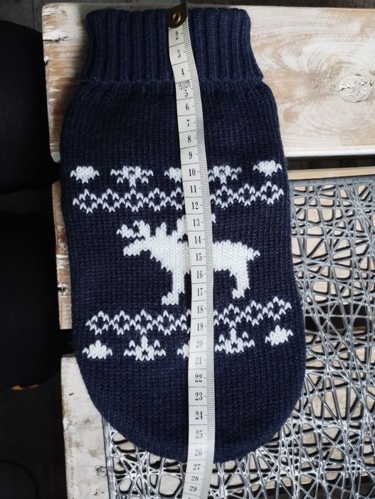 Śliczny nowy sweterek -golf dla pieska