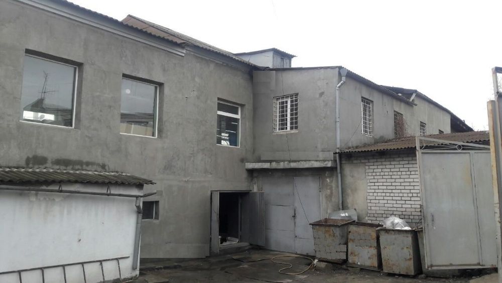 Продам промбазу на вул.Леваневського(зараз Львівська).