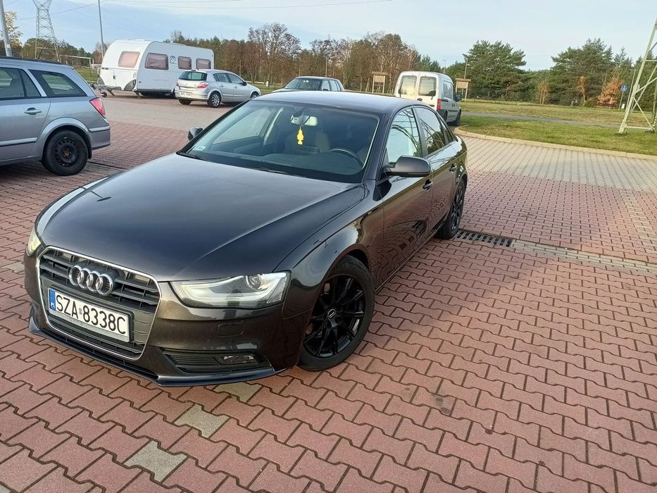 Audi A4 Limousine Audi A4 b8 2012