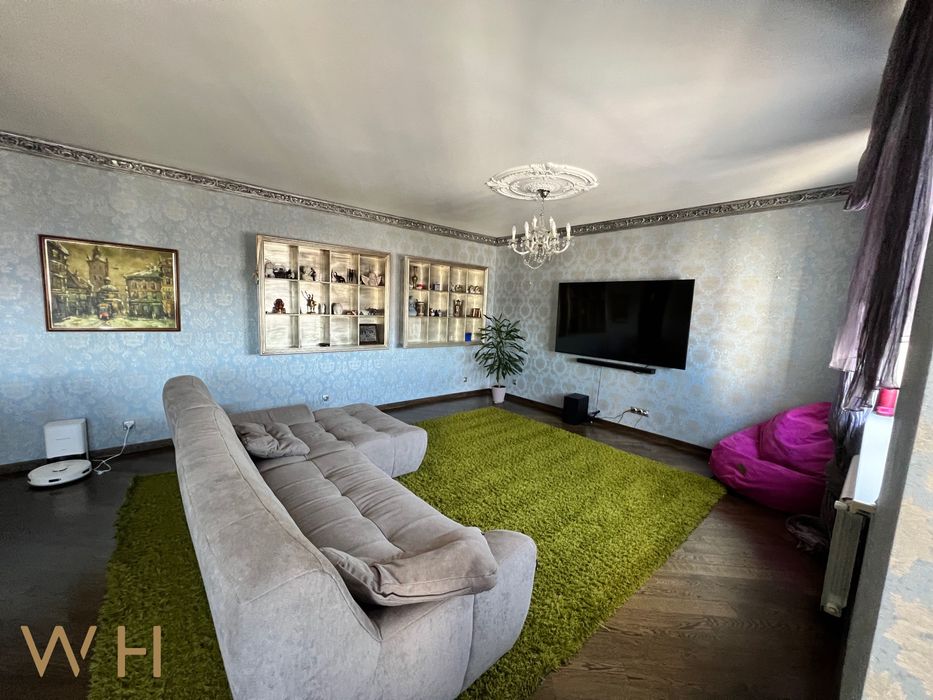 Продаж пентхаусу 239m² 5 кім. Вул. Срібнокільська 22, Осокорки Позняки