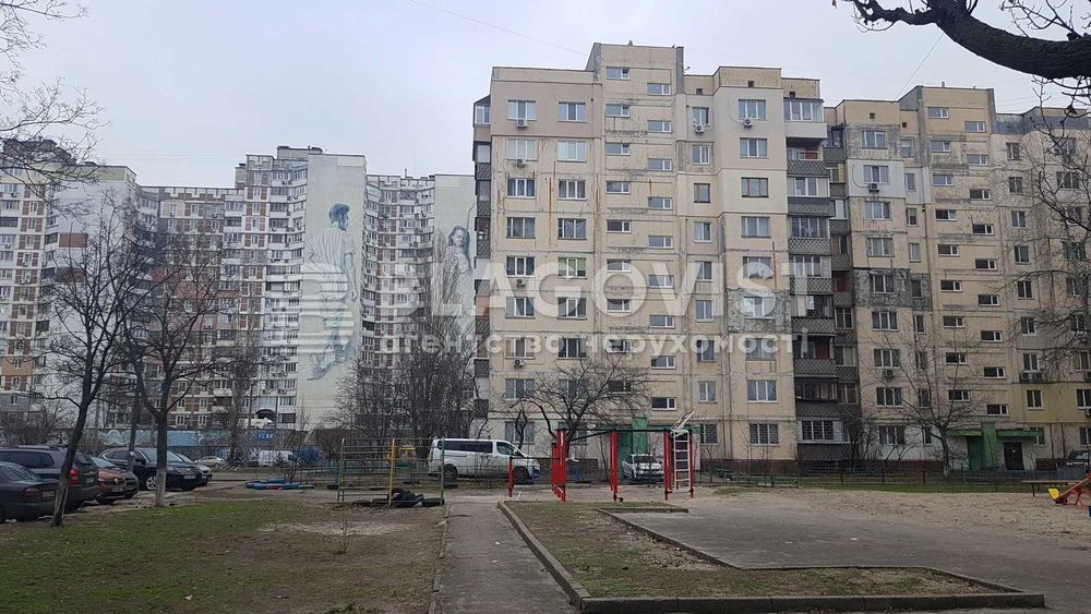 Продаж 1 К квартири ст.м. Героїв Дніпра