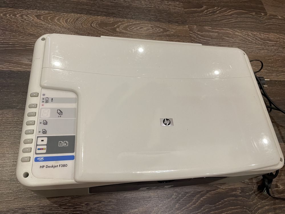 Принтер HP DESKJET F380