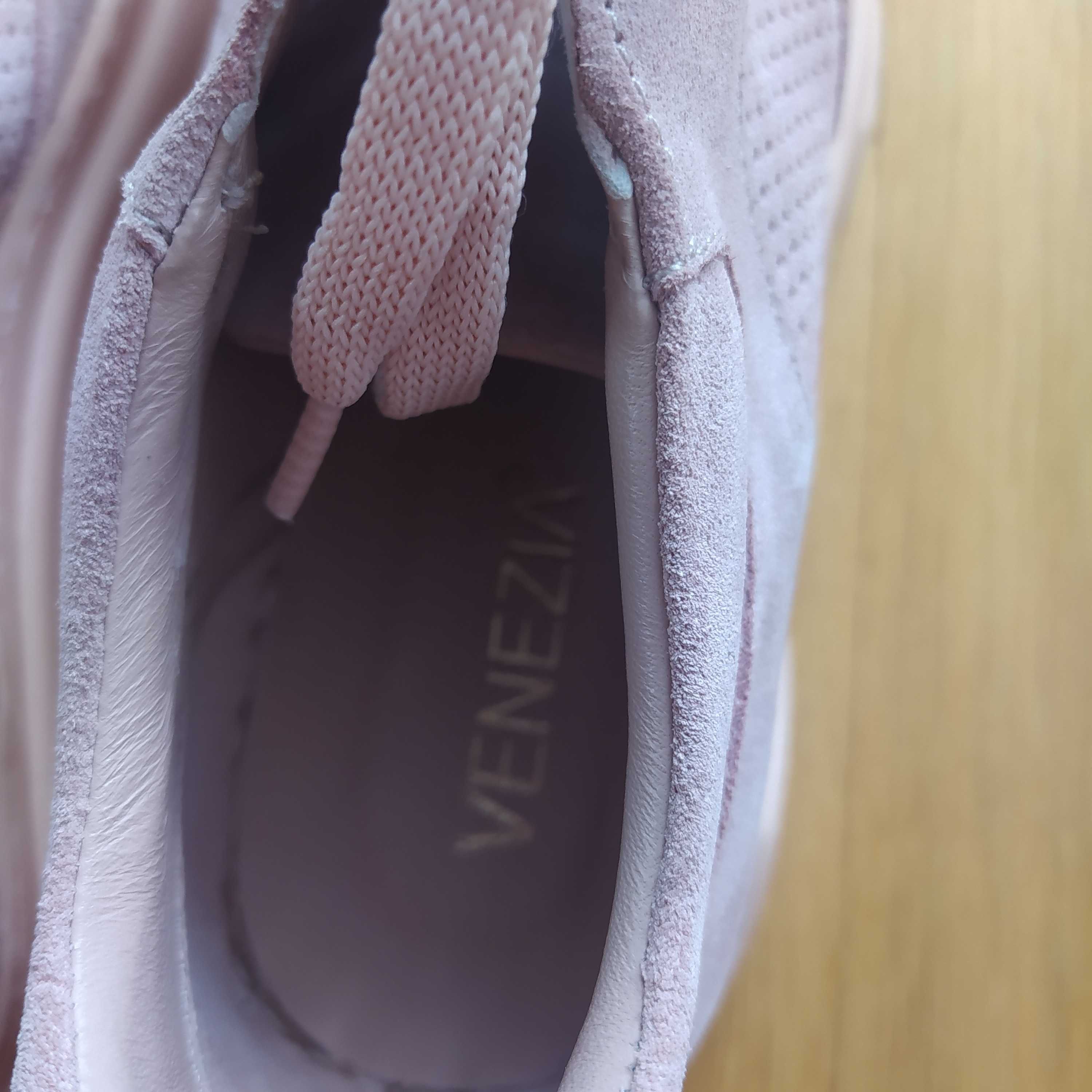Buty sneakersy zamszowe różowe Venezia r. 37