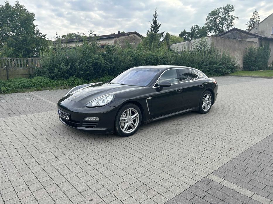 Porsche Panamera 4S sport chrono 4.8 400km fv23%   podana cena brutto